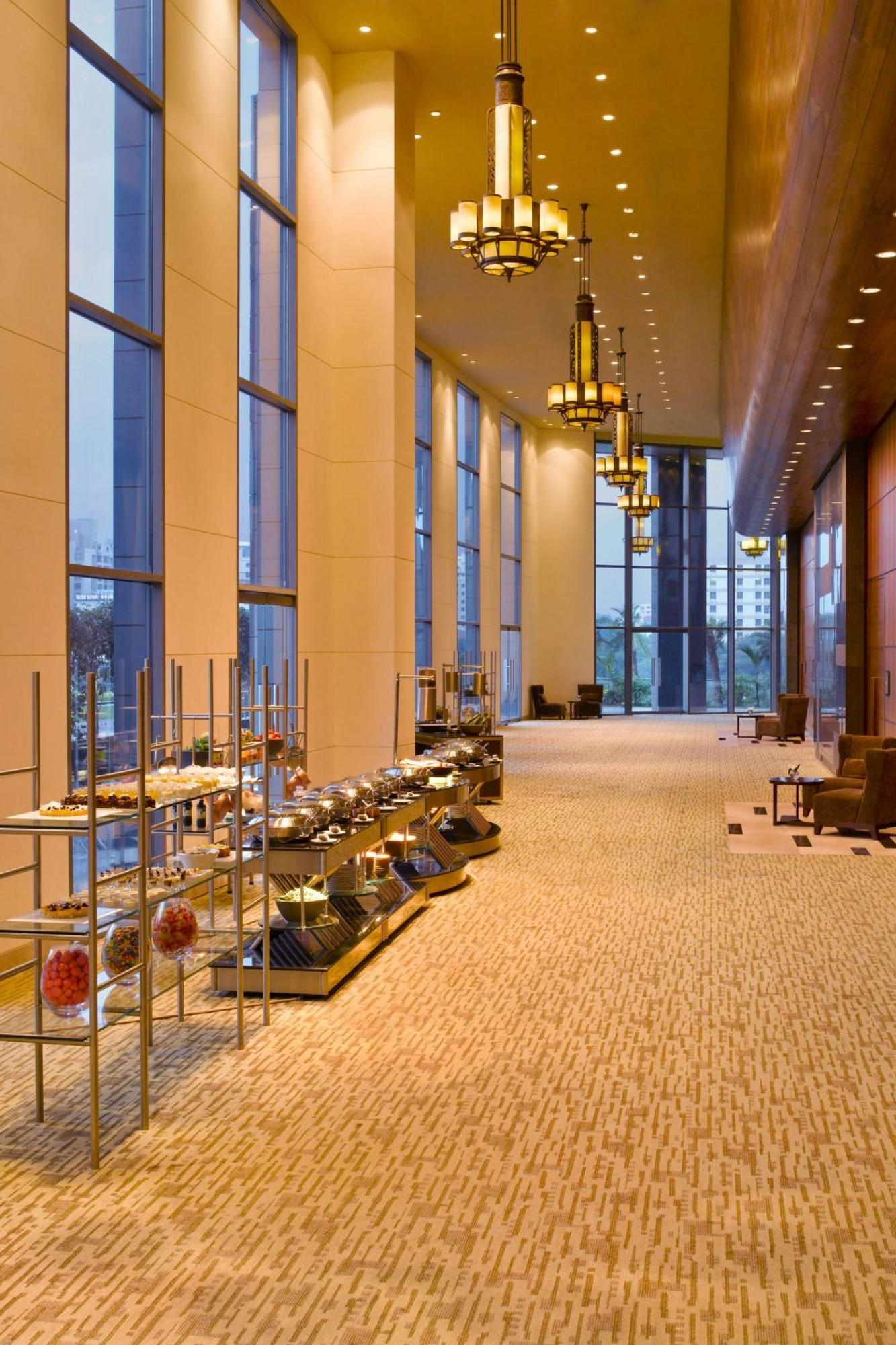 Hotel The Westin Koregaon Park 5*
